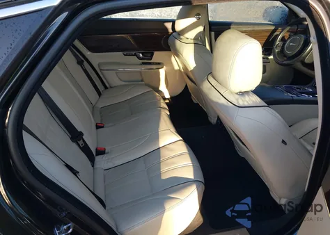 2012 Jaguar Xj Xjl Portfolio z USA, uszkodzony, nr VIN SAJWA2GB0CLV25378